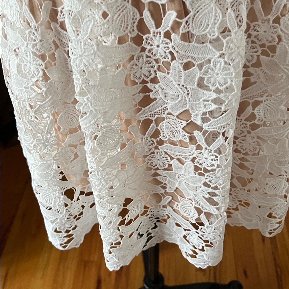 Alya White Lace Mini Dress NWOT - Picture 4 of 7